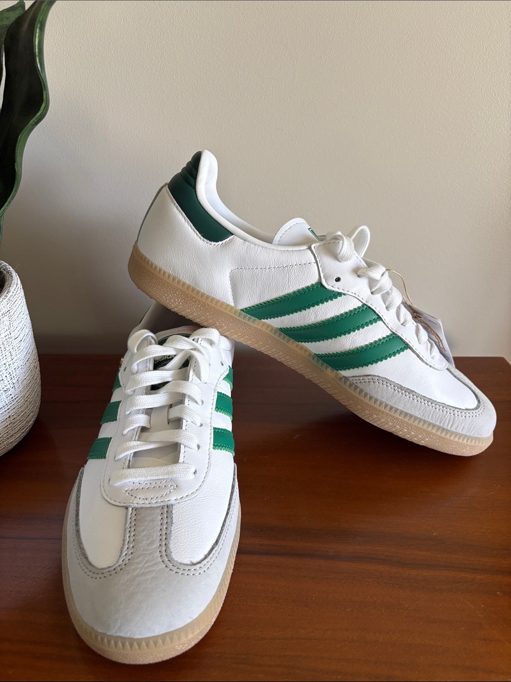 Adidas Samba OG Cloud White Bold Green Collegiate Green Gum NWT Women’s - Picture 8 of 10